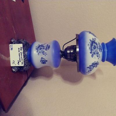 Z39 Hurricane Lamp