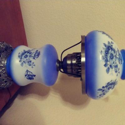 Z39 Hurricane Lamp