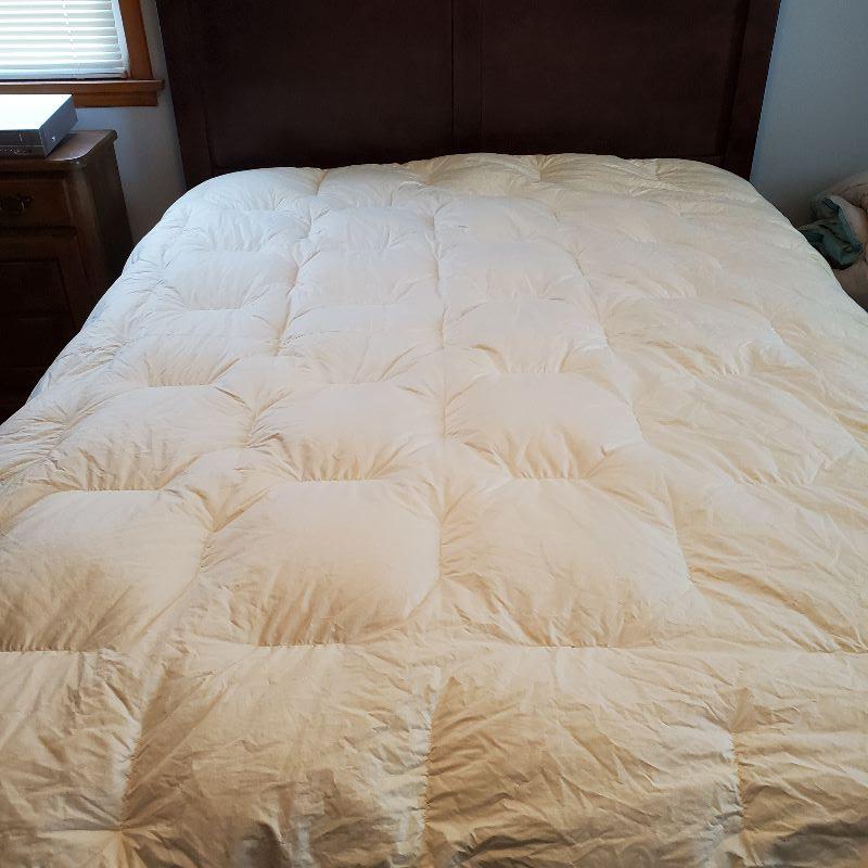 King size down comforter