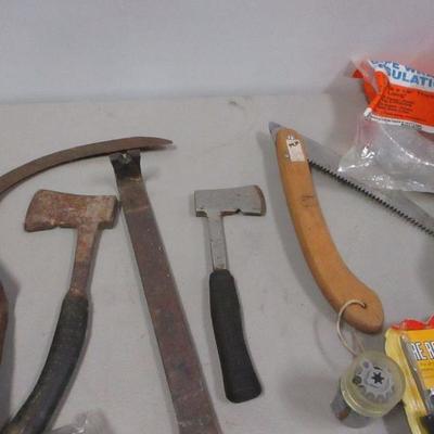 Lot 136 - Tools & Insulation Tape