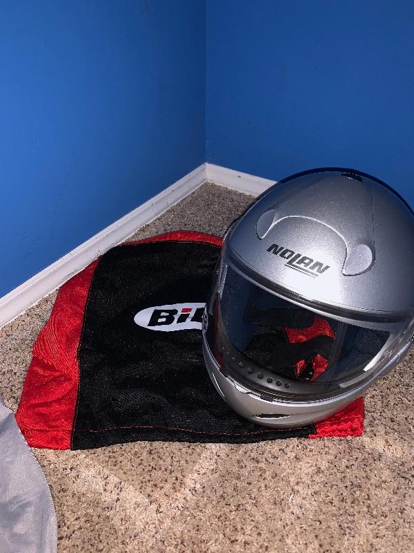 Nolan Motorcycle Helmet | EstateSales.org