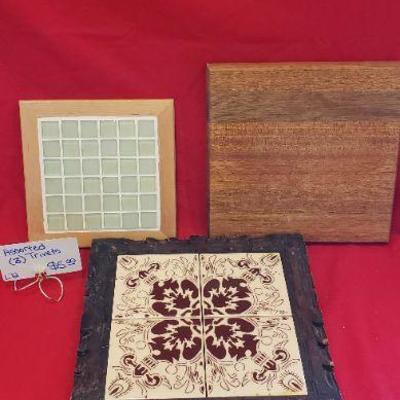K72 assorted trivets