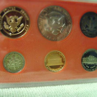 1982 Proof sets