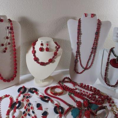 Large vintage to Now Lot of Fashion Costume Jewelry All Wear 