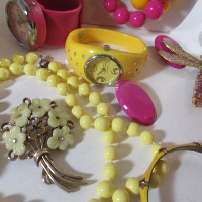 Vintage to Now Large Spring Costume Jewelry Lot All Wear