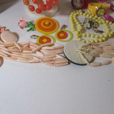 Vintage to Now Large Spring Costume Jewelry Lot All Wear
