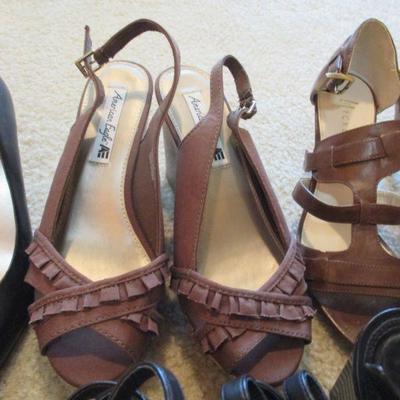 A Mixed Sized Lot of Gently Used Women's Name Brand Shoes  from 7- to 9 1/2 in shoes 