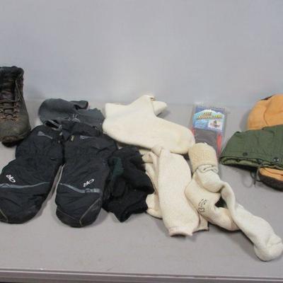 Lot 199 - Cold Weather Mittens & Socks