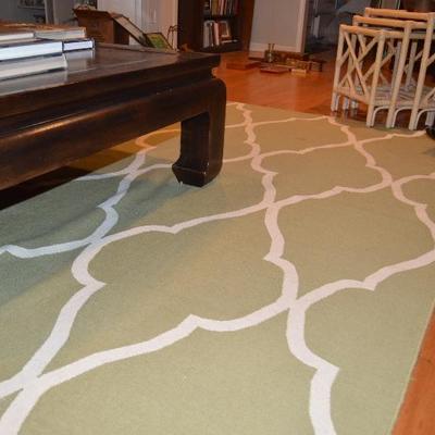 Beautifully neutral area rug