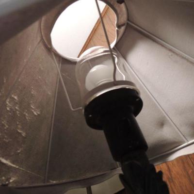 STANDING LAMP