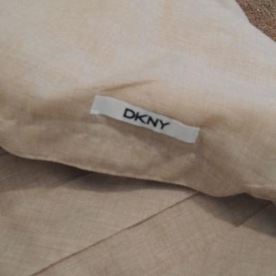 DKNY King Comforter Bedding Set Tan Natural