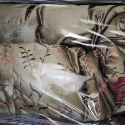 King Bedding Set - Silky Gold