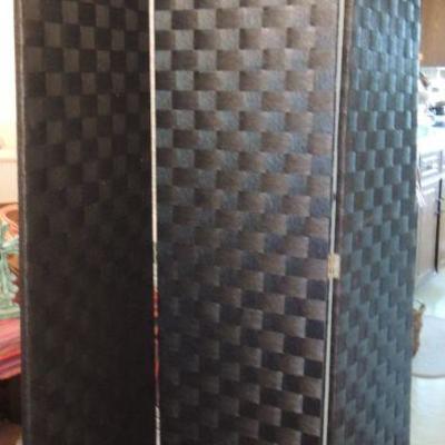 Room Divider - Lightweight 1 of 2
