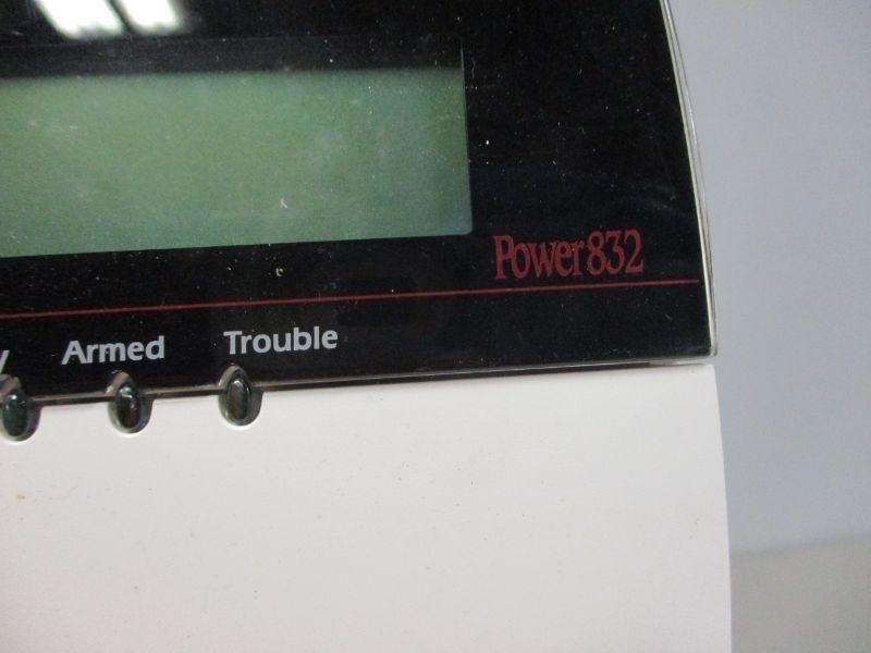 Lot 202 DSC Power 832 Panel Box & Keypad