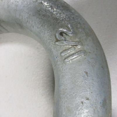 Lot 211 - Pin