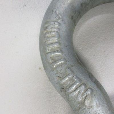 Lot 211 - Pin