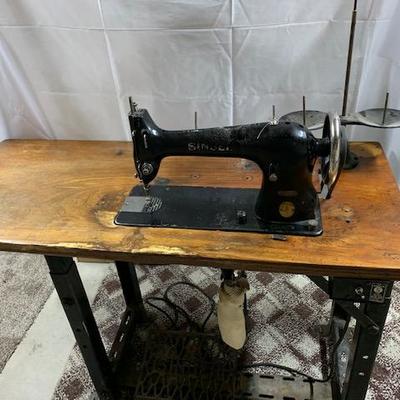 B23 Sewing Machine