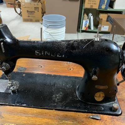 B23 Sewing Machine