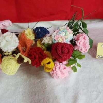 B212 Crocheted Flowers
