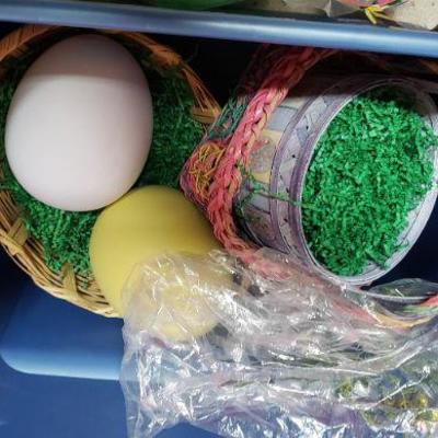 B283 Easter