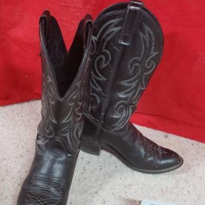 B333 Cowboy Boots