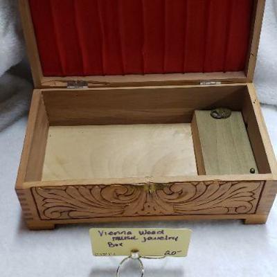 B377 Vienna Wood Music Box
