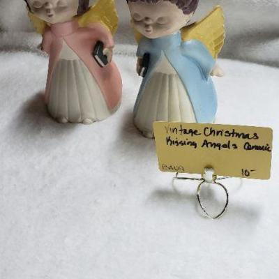 B409 Vintage Christmas Kissing Angels