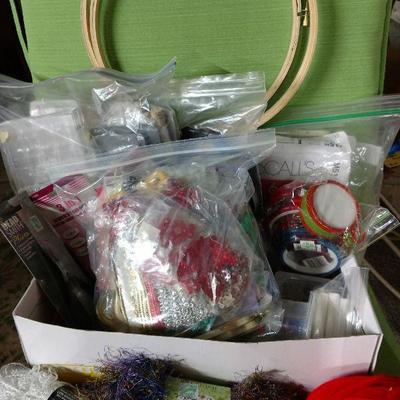 B602 Assorted Craft