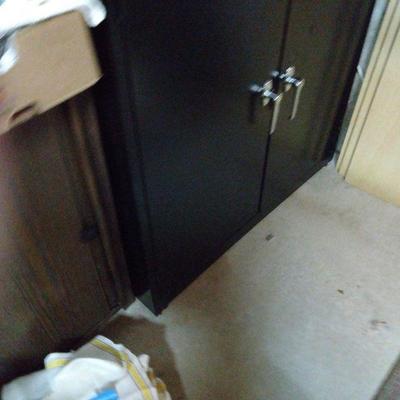 B668 Hon Cabinet