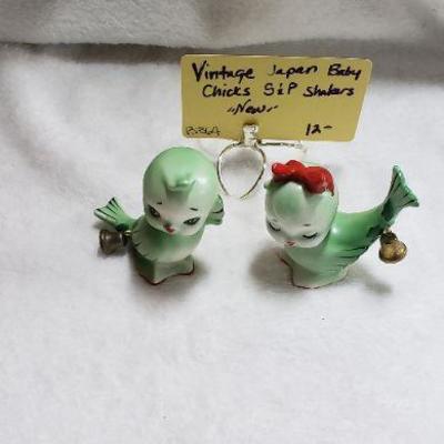 B364 Baby Chick S & P Set