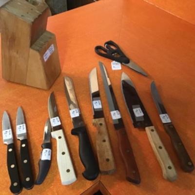 #k26.  Miscellaneous knives and LifeLock