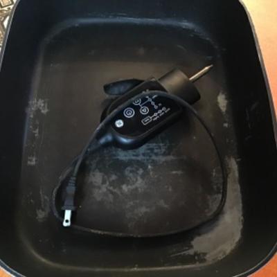 #k44. Keurig coffee maker and electric fry pan