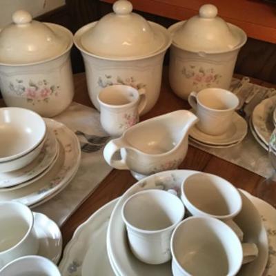 #k47.  Pfaltzgraff tea rose set. 64 pieces plus silverware!