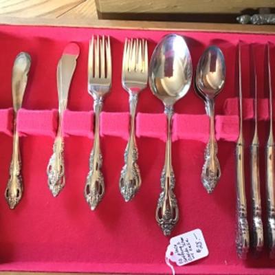#k55.  Silverware with case