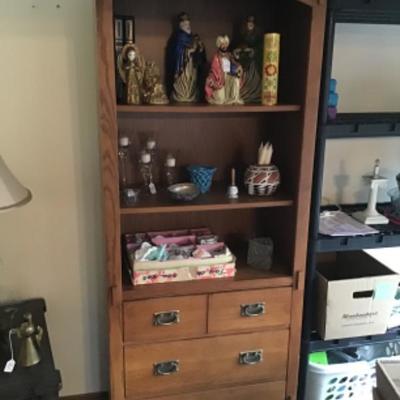 #lr1. Lighted bookcase