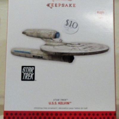 Star Trek Ornament USS Kelvin