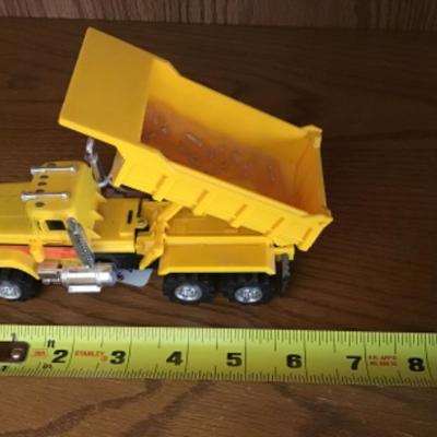 #lr20. Scraper stomper truck â€”collectible!!!