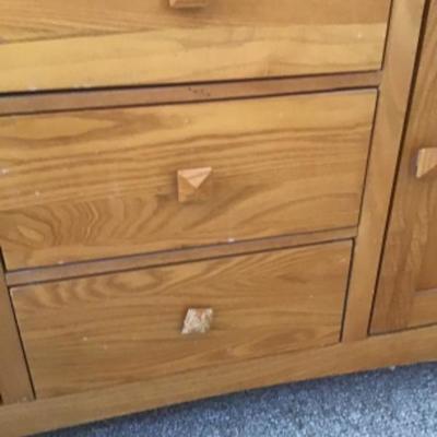 #lr34. Lighted china cabinet