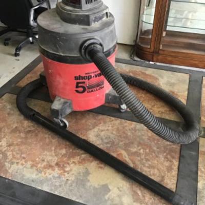 #gar39.  Shop vac