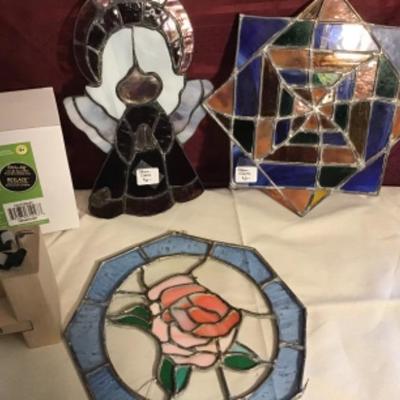 #fr19.  Bracelet maker and stained glass