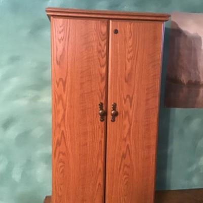 #fr69. DVD cabinet