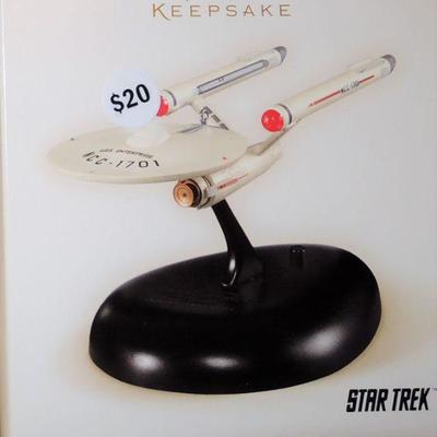 Star Trek Ornament USS Enterprise NCC-1701 (2/2)