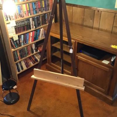 #p5.  58 inch tall easel