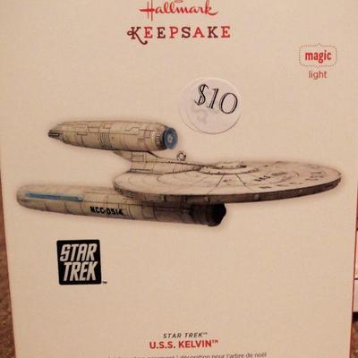 Star Trek Ornament USS KELVIN
