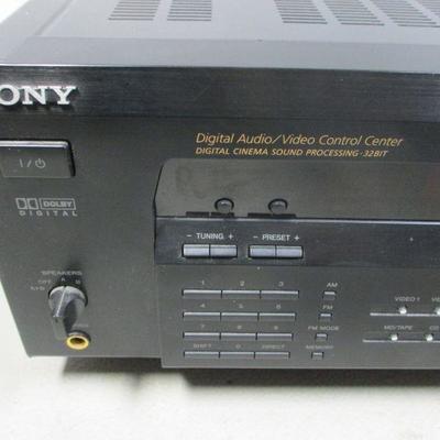 Lot 237 - Sony FM Stereo AM Receive STR-DE635