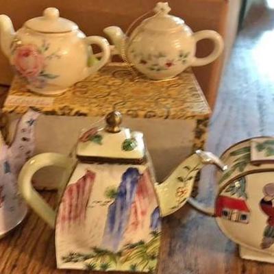 Mini TEAPOT LOT: Ceramic and Cloisonne