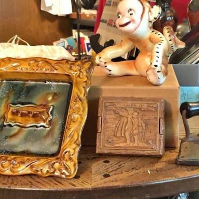 Home Decor Majolica Ceramic Iron Vintage 