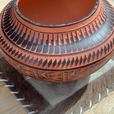 Acoma etched pot signed LC/EC 