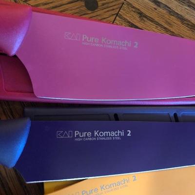 Lot of knives with shields