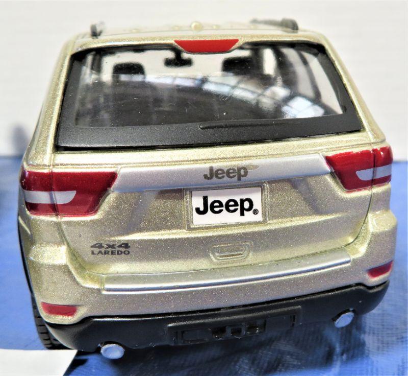 jeep grand cherokee toy car